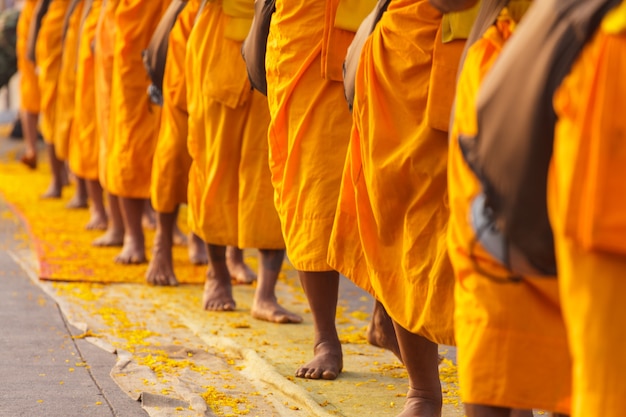 Monjes en Tailandia