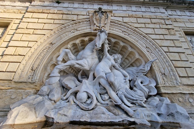 Montagnola Park Skulptur Statue Detail