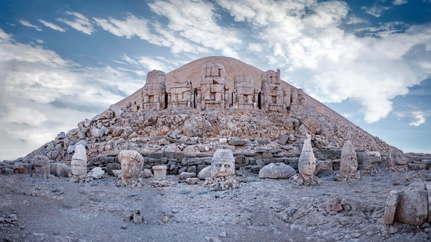 Montaña Nemrut. Adiyaman Turquía