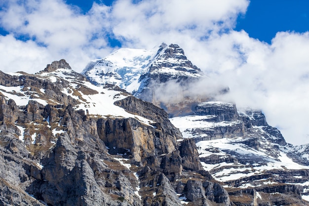 Montañas alpinas