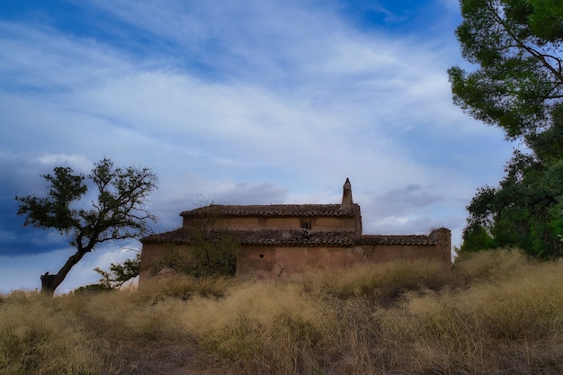 Foto montañas en otoño.