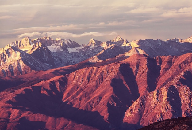 Montañas de sierra nevada