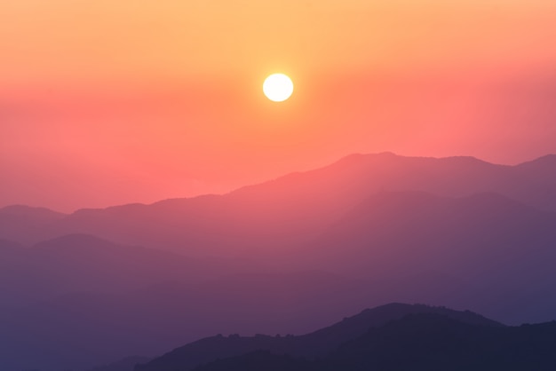 Montañas de Troodos al atardecer. Chipre