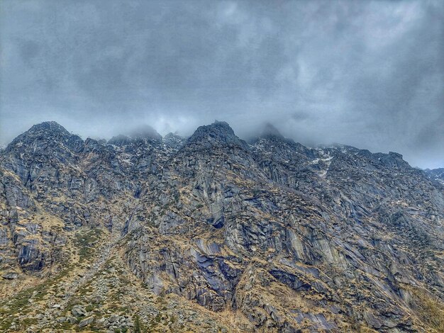 Foto montañas de viaje