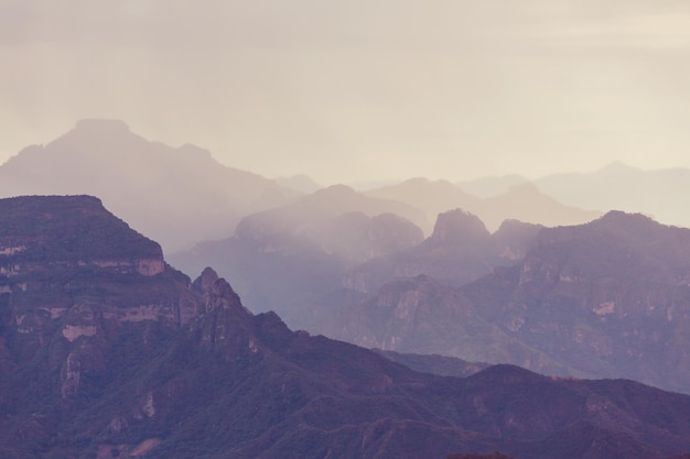 Montañas en la zona remota de México