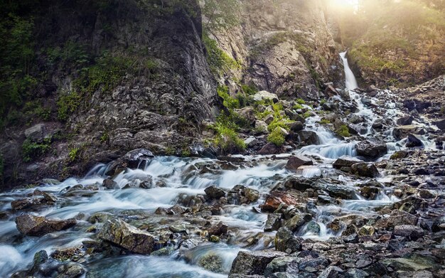 montanha cachoeira