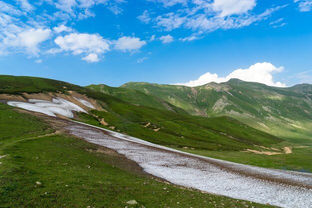 Montanha e geleira em Artvin, Turquia