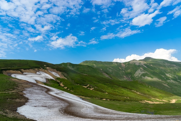 Montanha e geleira em Artvin, Turquia