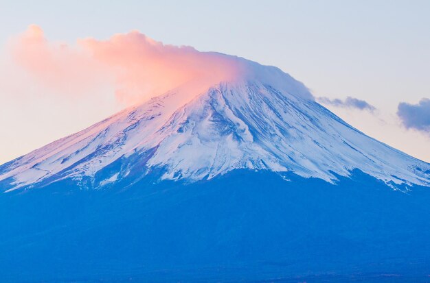 Montanha Fuji durante o nascer do sol