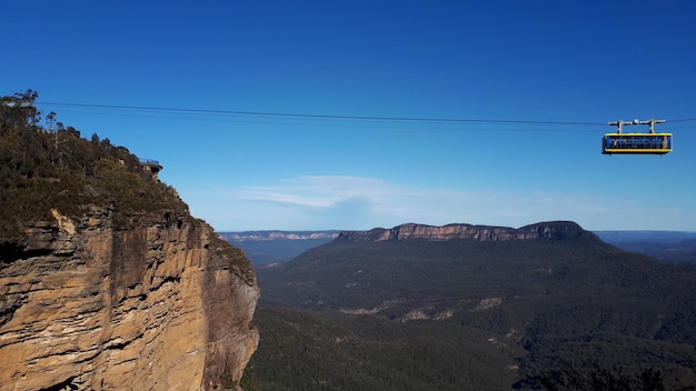 Montanhas Azuis Austrália 16 de agosto de 2019 via aérea de montanha azul com a paisagem circundante