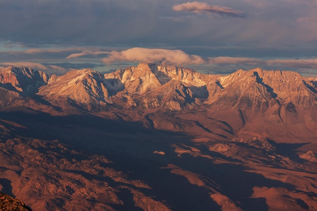 Montanhas de Sierra Nevada