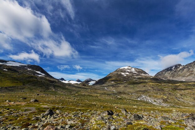 Montanhas na noruega