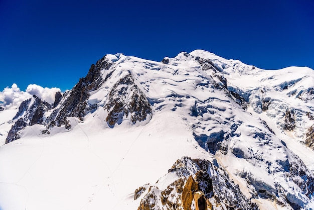 Montanhas nevadas Chamonix Mont Blanc HauteSavoie Alps França