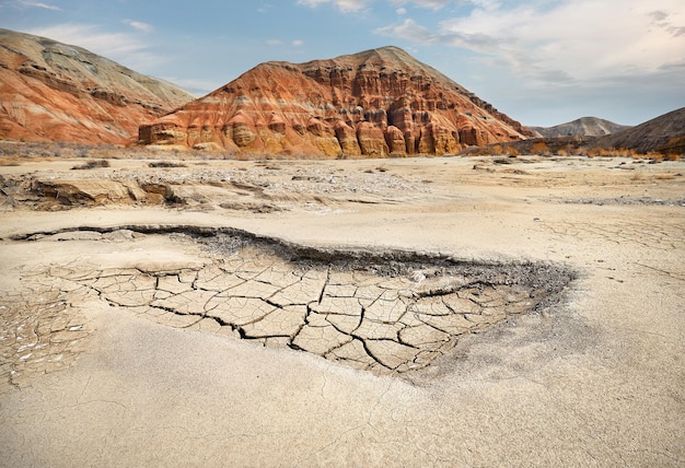 Montanhas no deserto