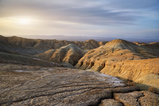 Montanhas no deserto