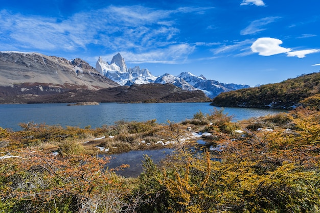 Monte Fitz Roy no Parque Nacional Los Glaciares, El Chalten, Patagônia, Argentina.