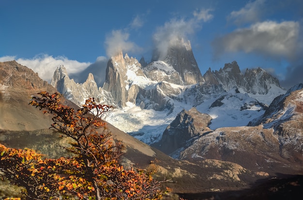 Monte Fitz Roy no Parque Nacional Los Glaciares, El Chalten, Patagônia, Argentina.