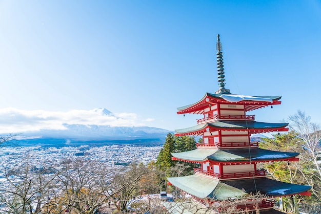 monte Fuji con Chureito Pagoda en otoño, Fujiyoshida.