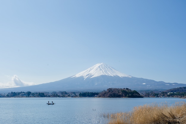 Monte fuji e grande lago japão