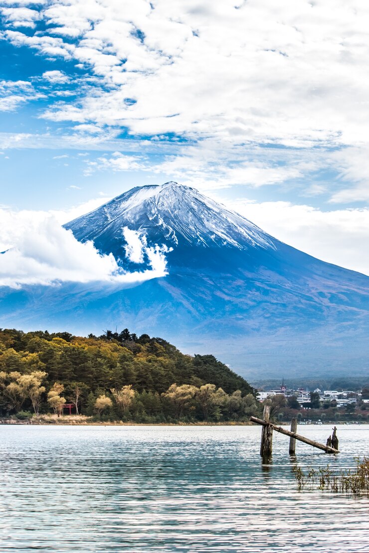 Monte fuji, em, kawaguchiko, lago, em, Yamanashi, japão