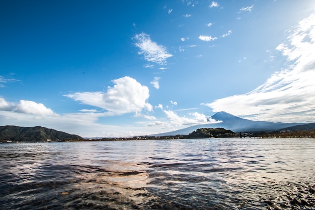 Monte fuji, em, kawaguchiko, lago, em, Yamanashi, japão