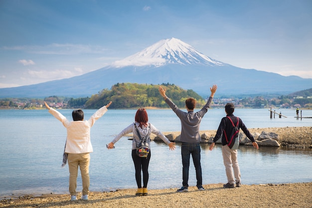 Monte Fuji y el lago Kawaguchiko