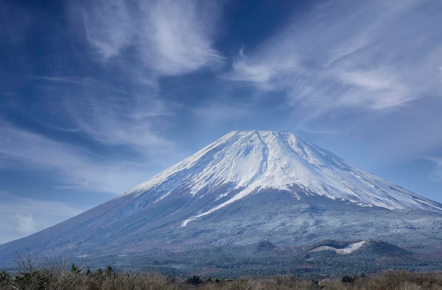 Monte Fuji no fundo do papel de parede do conceito de viagem do Japão