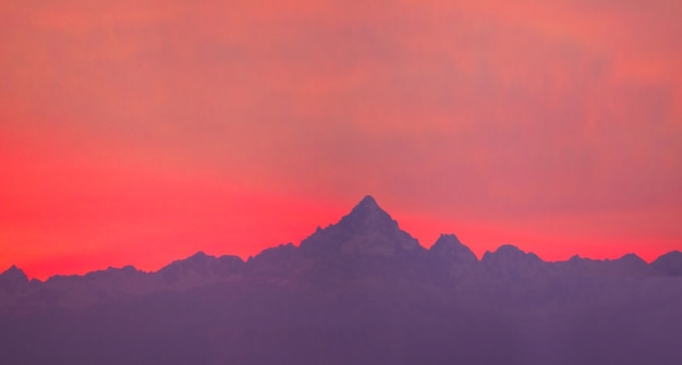 Monte Monviso al atardecer