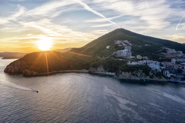 Foto montenegro karte und flagge