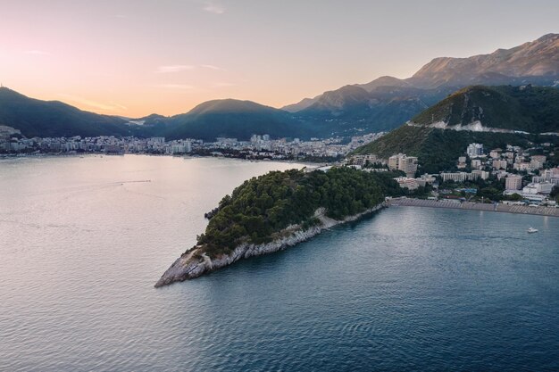 Foto montenegro karte und flagge