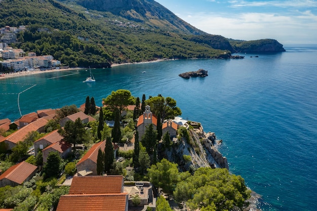 Montenegro mapa e bandeira