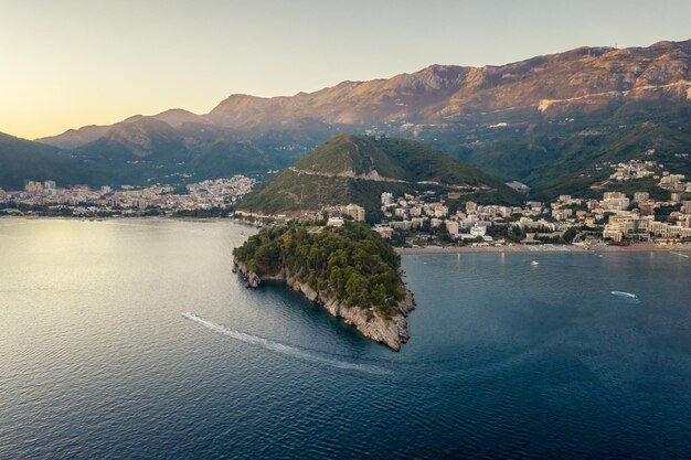 Foto montenegro mapa e bandeira