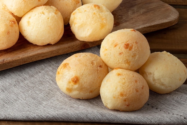 Montón de pan de queso pao de queijo