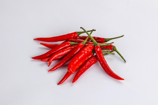 Un montón de pimienta picante y picante