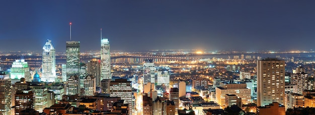 Montreal al atardecer panorama