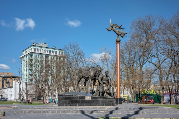 Monumento a Ataman Golovaty em Odessa Ucrânia