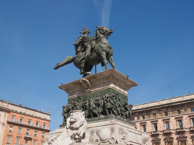 Monumento a Vittorio Emanuele II em Milão