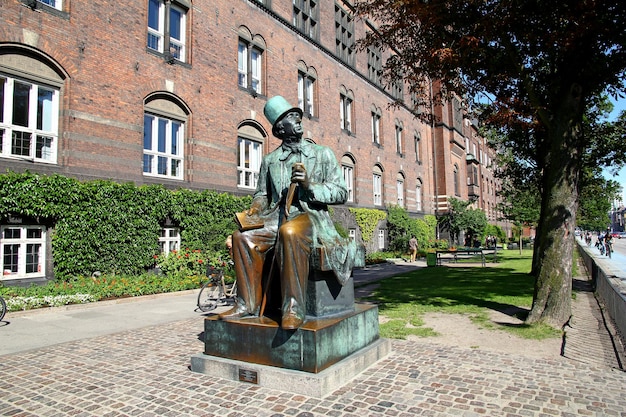 Monumento a Anderson en Copenhague Dinamarca