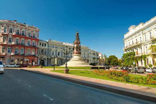 Foto monumento aos fundadores de odessa