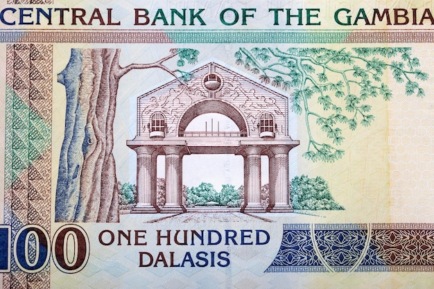 Monumento del arco 22 en Banjul del dinero gambiano