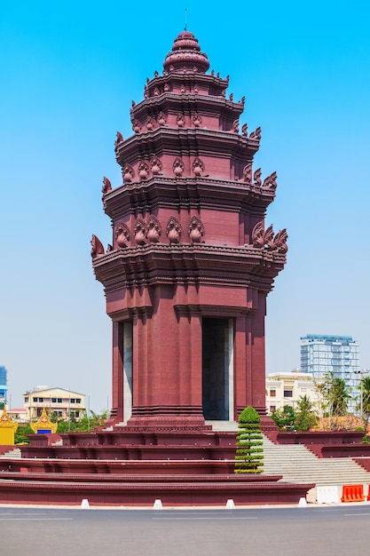 Monumento da Independência em Phnom Penh