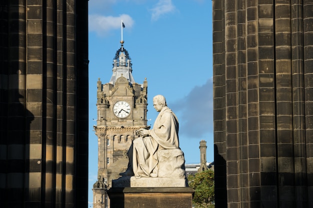 Monumento de walter scott. edimburgo. escócia. reino unido.