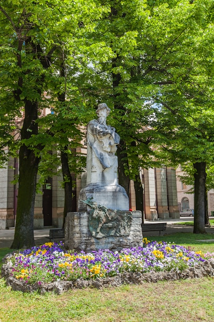 Monumento de Francesco Nullo en Bergamo