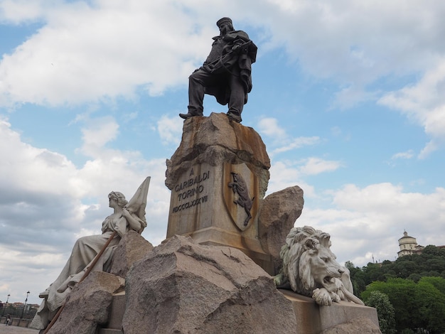 Monumento a Garibaldi en Turín