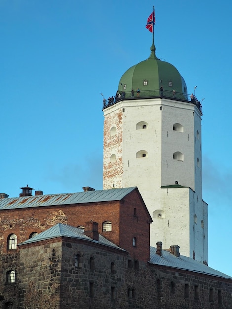 Monumento histórico Vista del Castillo de Vyborg el terraplén y la torre de San Olaf Rusia Le