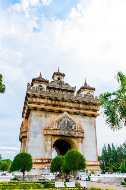 Foto monumento patuxay en vientiane, laos.