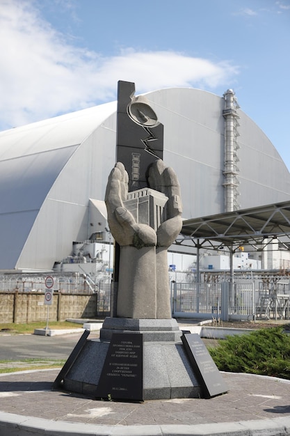 Monumento a las víctimas del desastre de Chernobyl