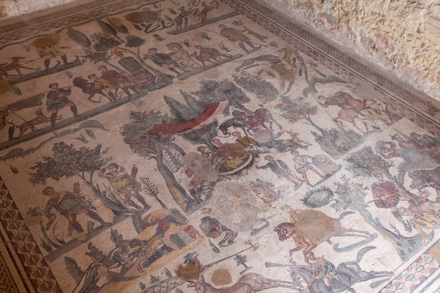 Mosaicos da sala de banquetes na Villa Romana del Casale, Piazza Armerina