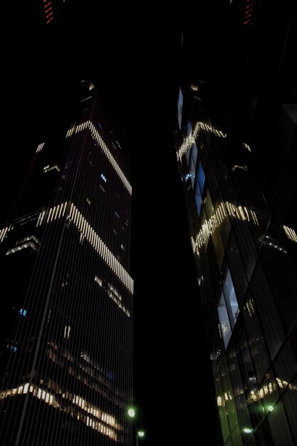 Foto moscowcity bezirk glas wolkenkratzer geschäftszentrum von moskau bei nacht