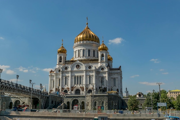 Moscú Rusia 10 de agosto de 2017 Templo de Cristo Salvador en verano